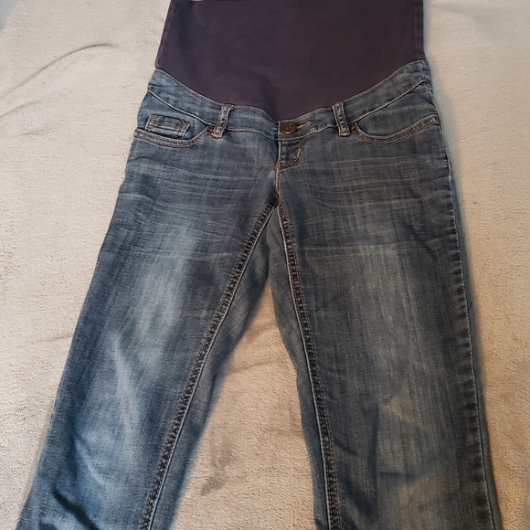 Maternity Jeans - Picture 2 of 3